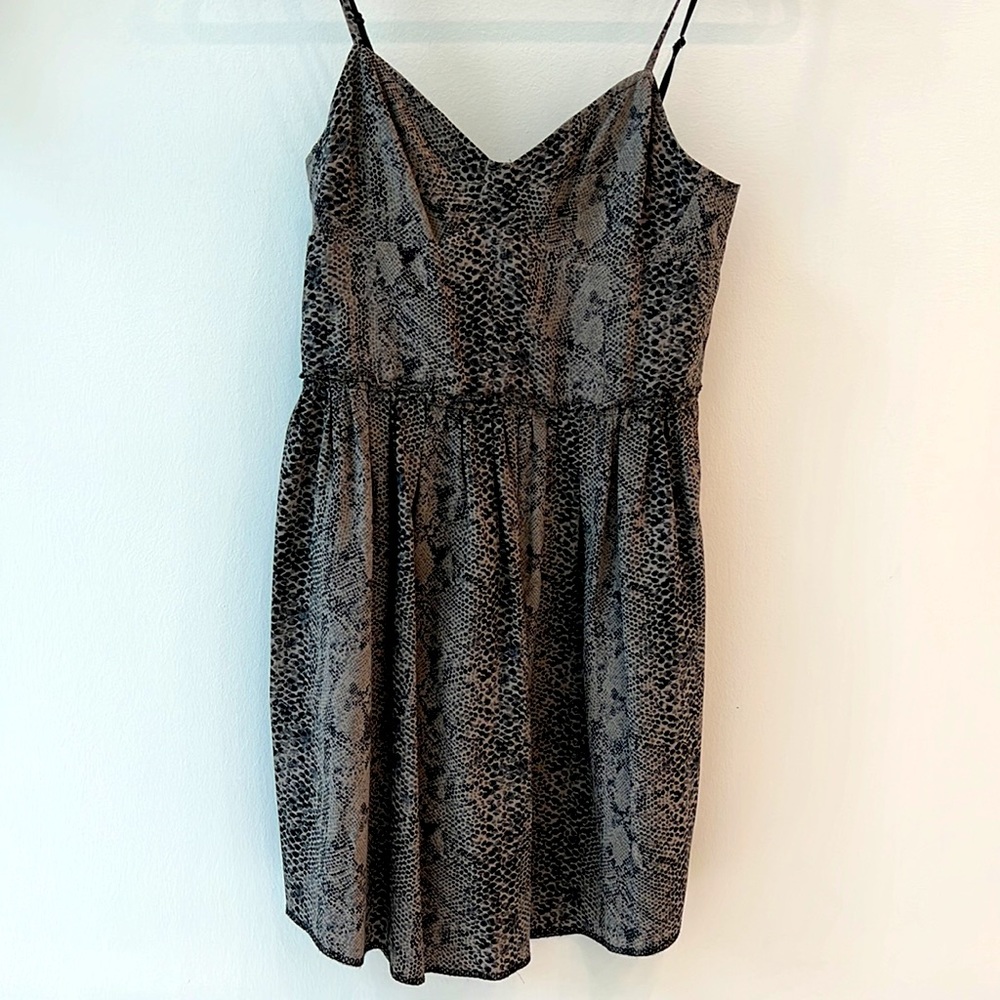 Wilfred Aritzia Silk Snakeskin Mini Dress size 4